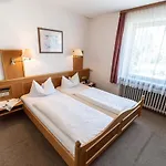 Ξενοδοχείο Hotel-gasthof Zum Dragoner 3*