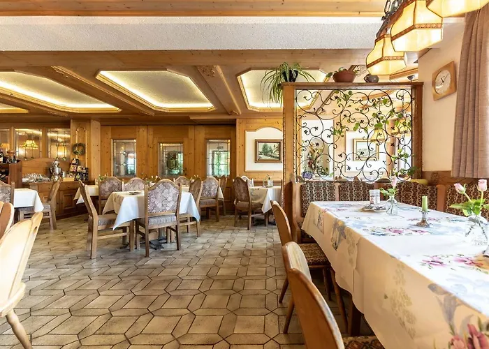 Hotel Hotel-gasthof Zum Dragoner Peiting